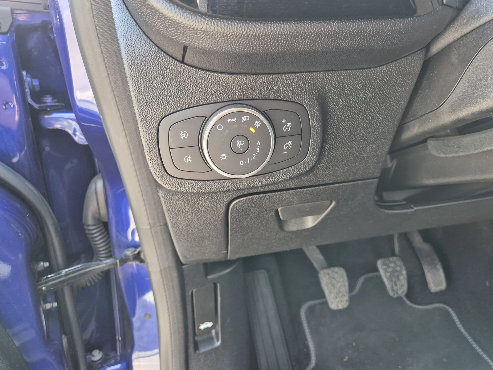 Ford Fiesta 1.5d Titanum  - изображение 8