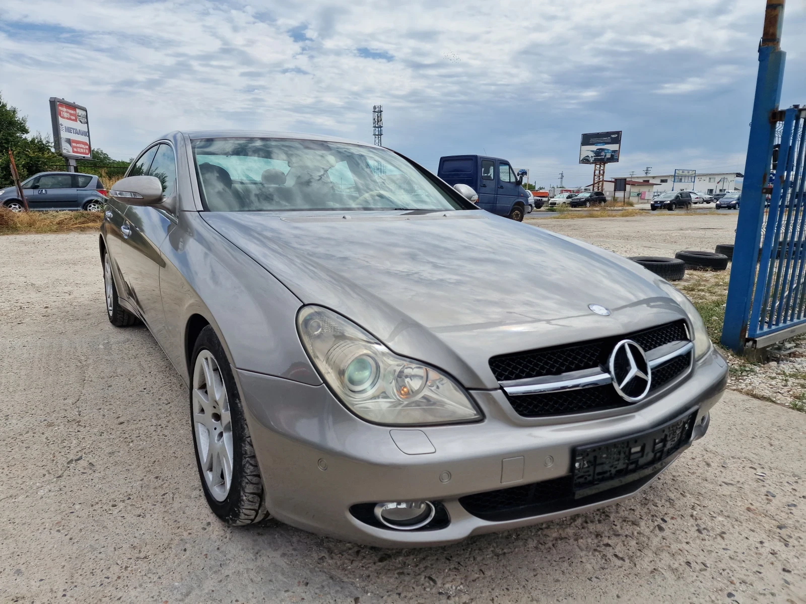 Mercedes-Benz CLS 320  - изображение 3
