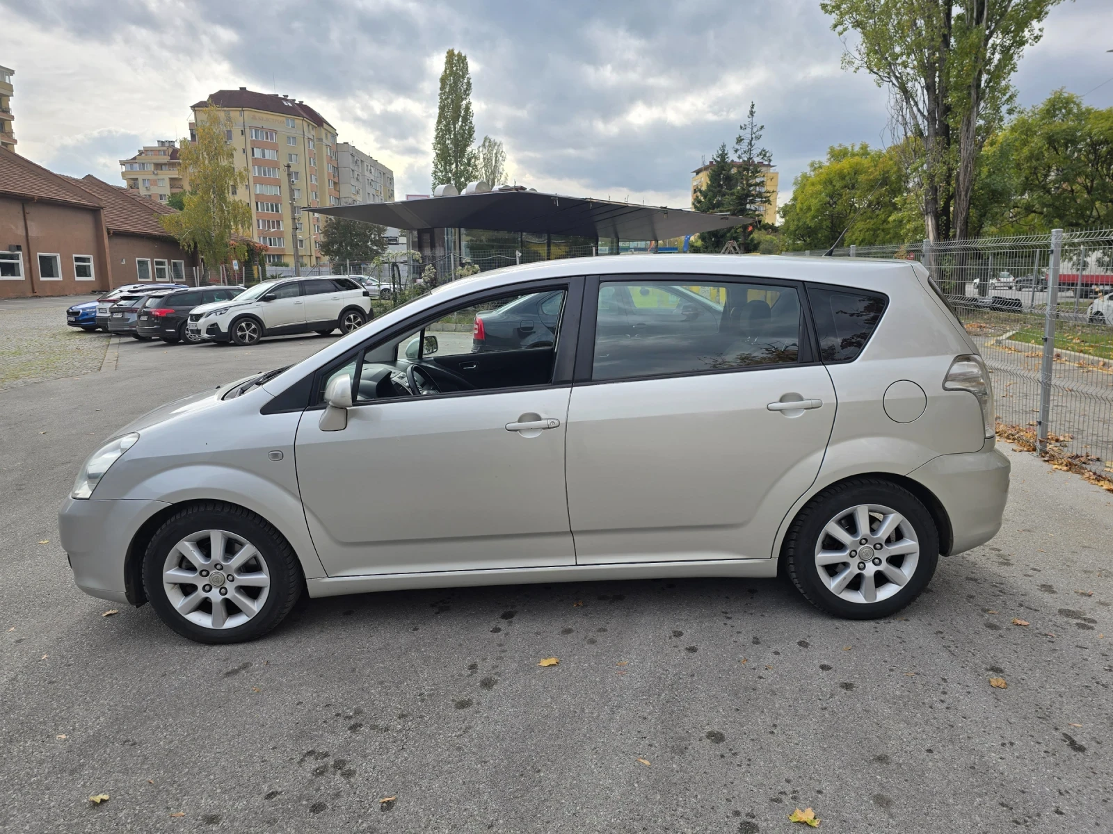 Toyota Corolla verso  - изображение 2