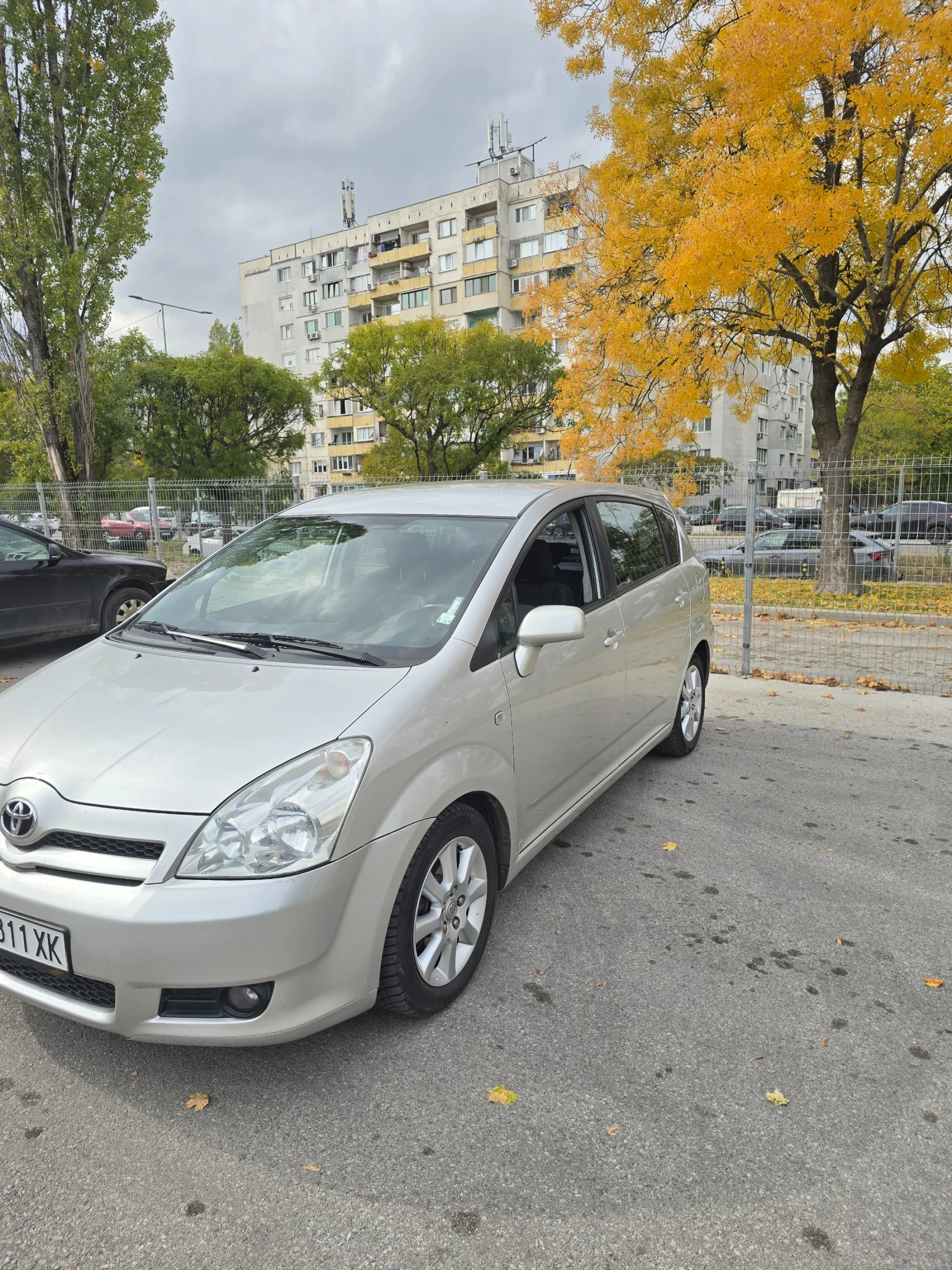 Toyota Corolla verso  - изображение 9