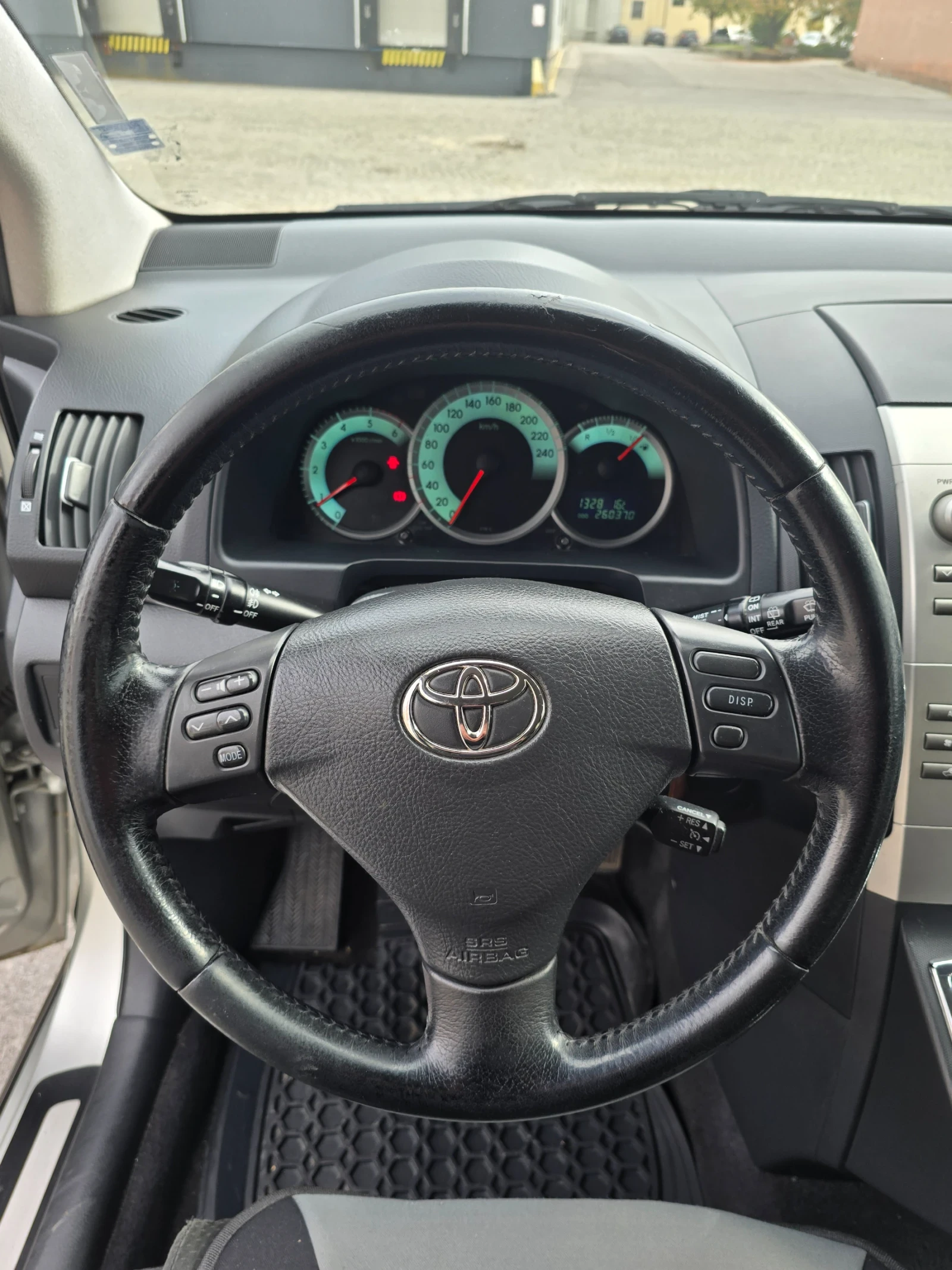 Toyota Corolla verso | Mobile.bg   11