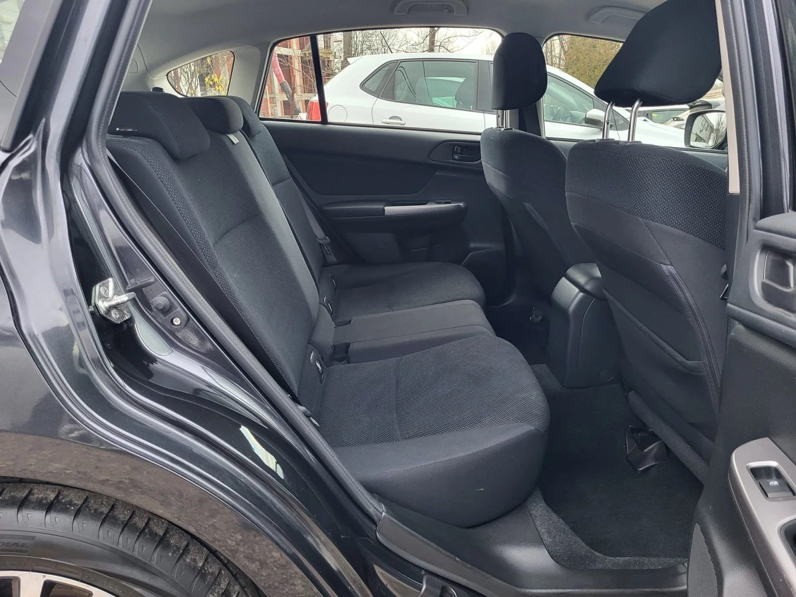 Subaru Impreza 2.0 , 6 . | Mobile.bg   11