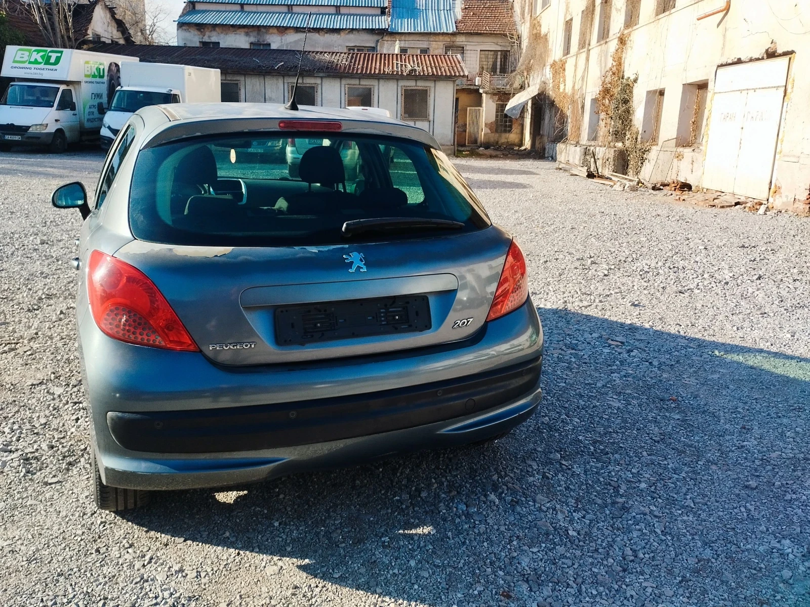 Peugeot 207 1.6HDI 90kc - изображение 7