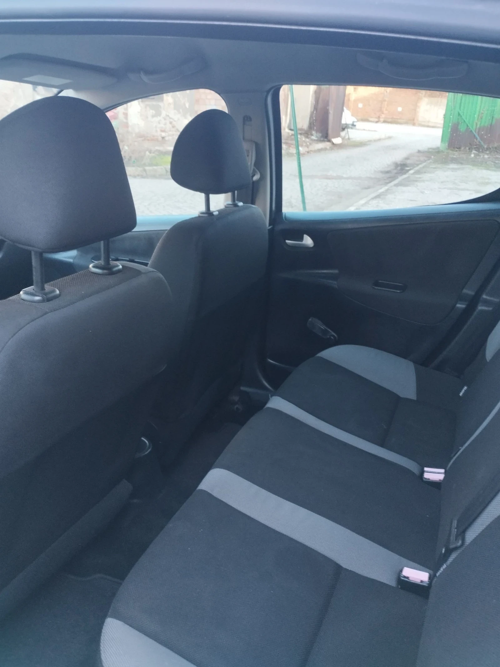Peugeot 207 1.6HDI 90kc | Mobile.bg � ����������� 12