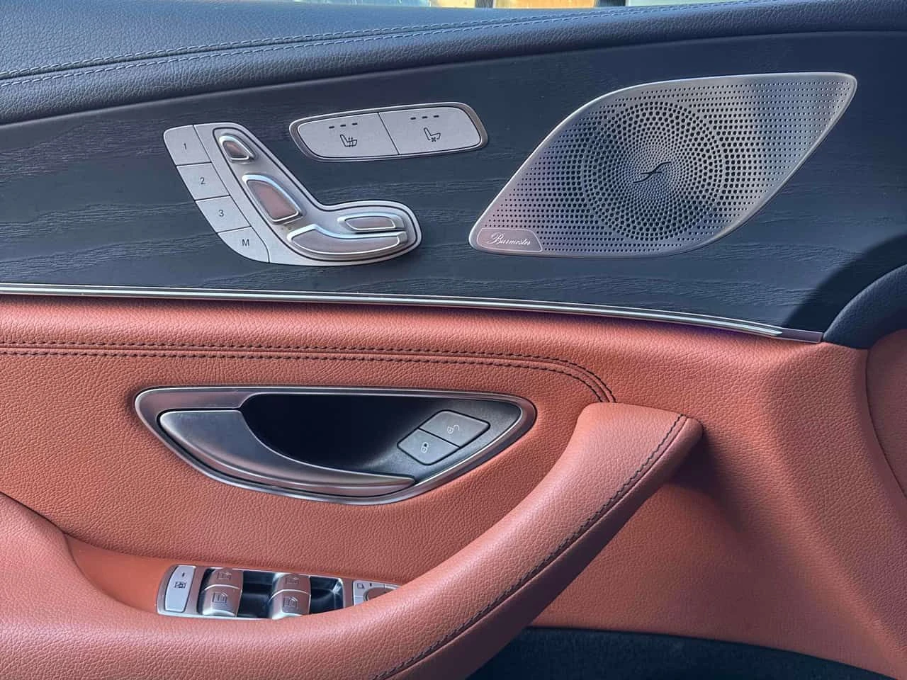 Mercedes-Benz CLS * 450 * CARFAX * ЦЕНА ДО БГ, снимка 11 - Автомобили и джипове - 53713542