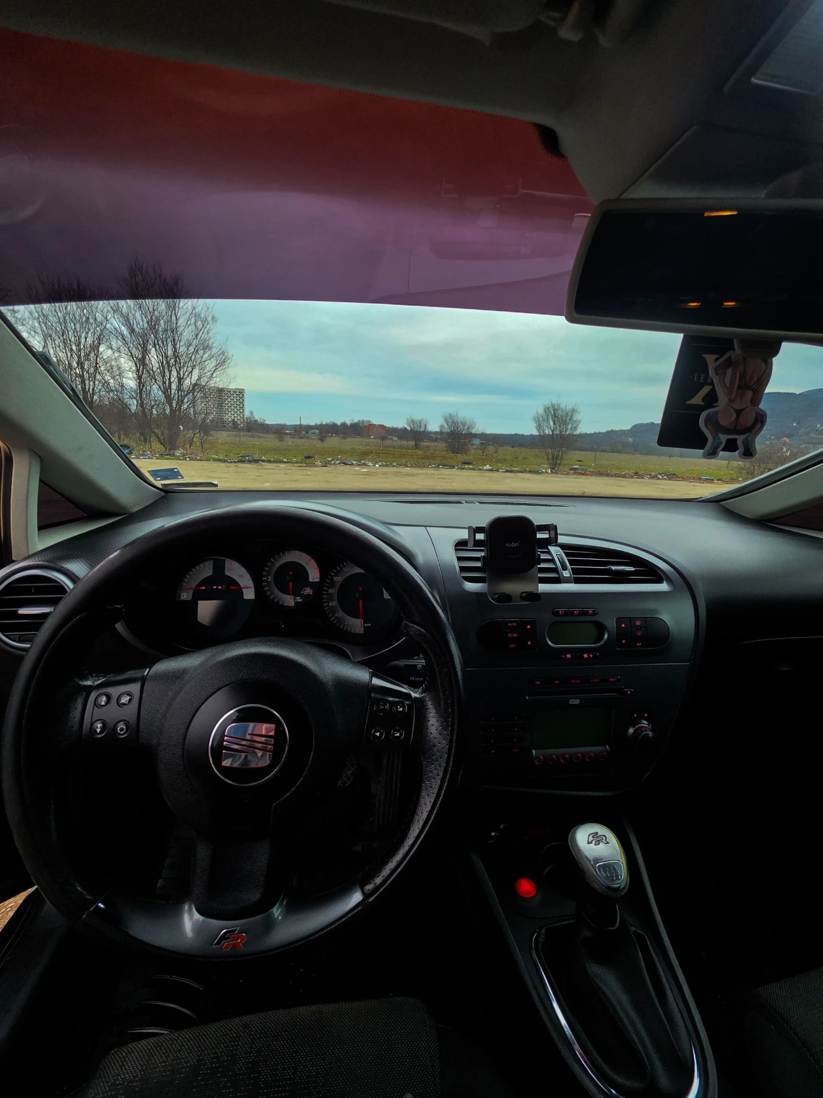 Seat Leon FR, снимка 6 - Автомобили и джипове - 53906327