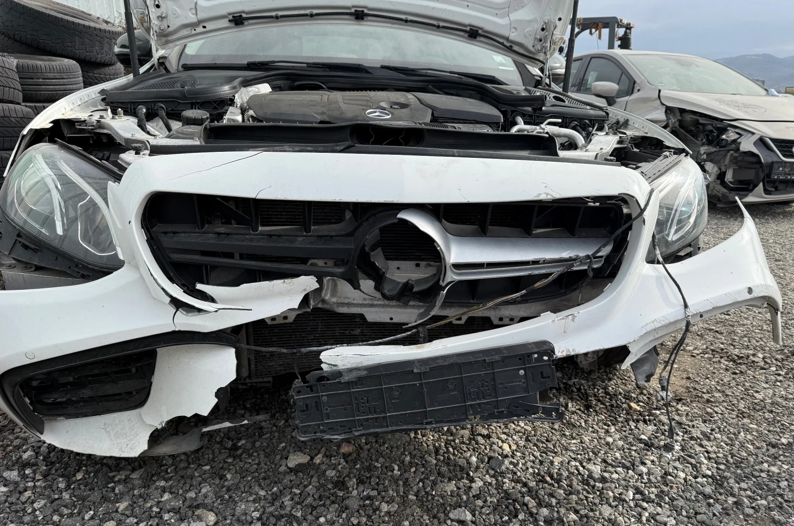 Mercedes-Benz E 220 | Mobile.bg � ����������� 4