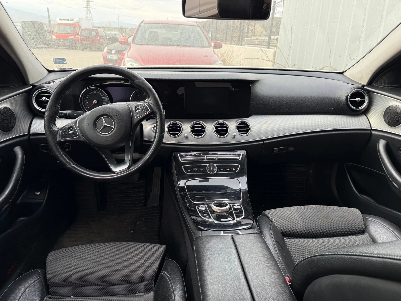 Mercedes-Benz E 220 | Mobile.bg � ����������� 12