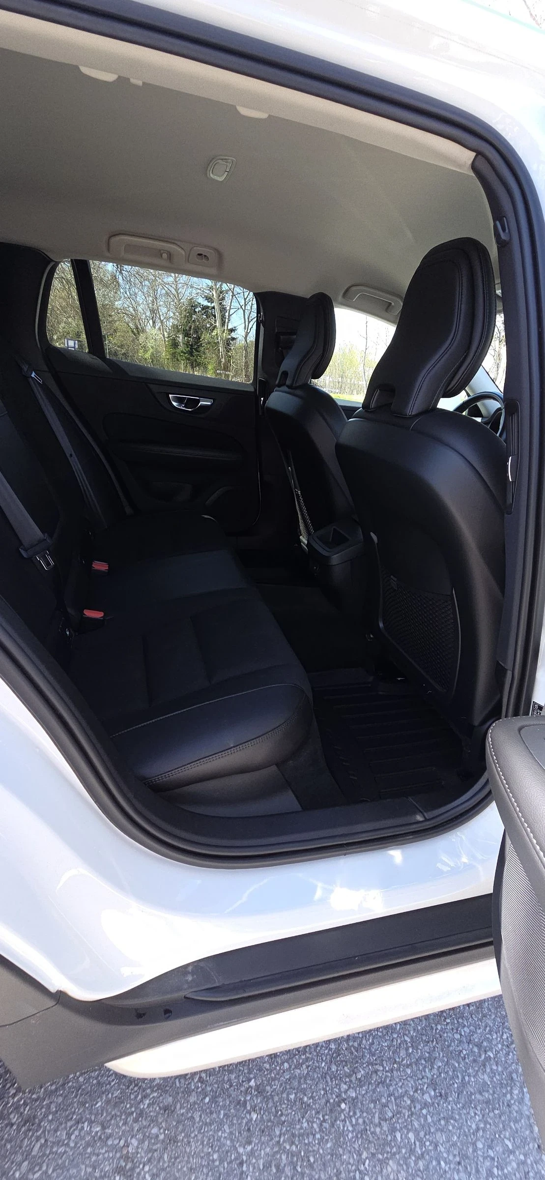 Volvo V60 Cross Country 2.0 Hybrid 4x4 8скорости Face, снимка 9 - Автомобили и джипове - 54099195