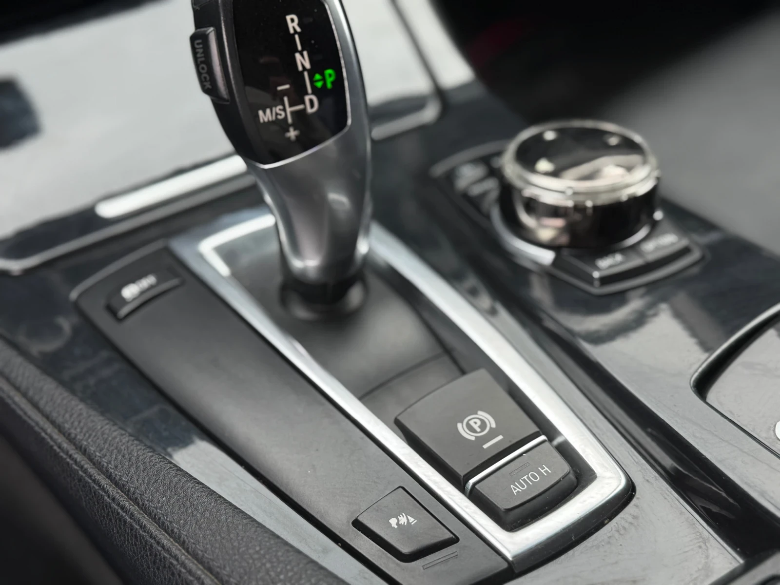 BMW 530 D* M5 Pack* 2012г* 210.000КМ* Като Нов* , снимка 14 - Автомобили и джипове - 54151470