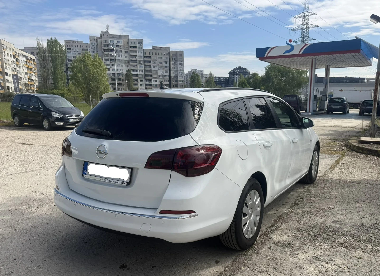 Opel Astra SPORT TOURER, снимка 5 - Автомобили и джипове - 54286474