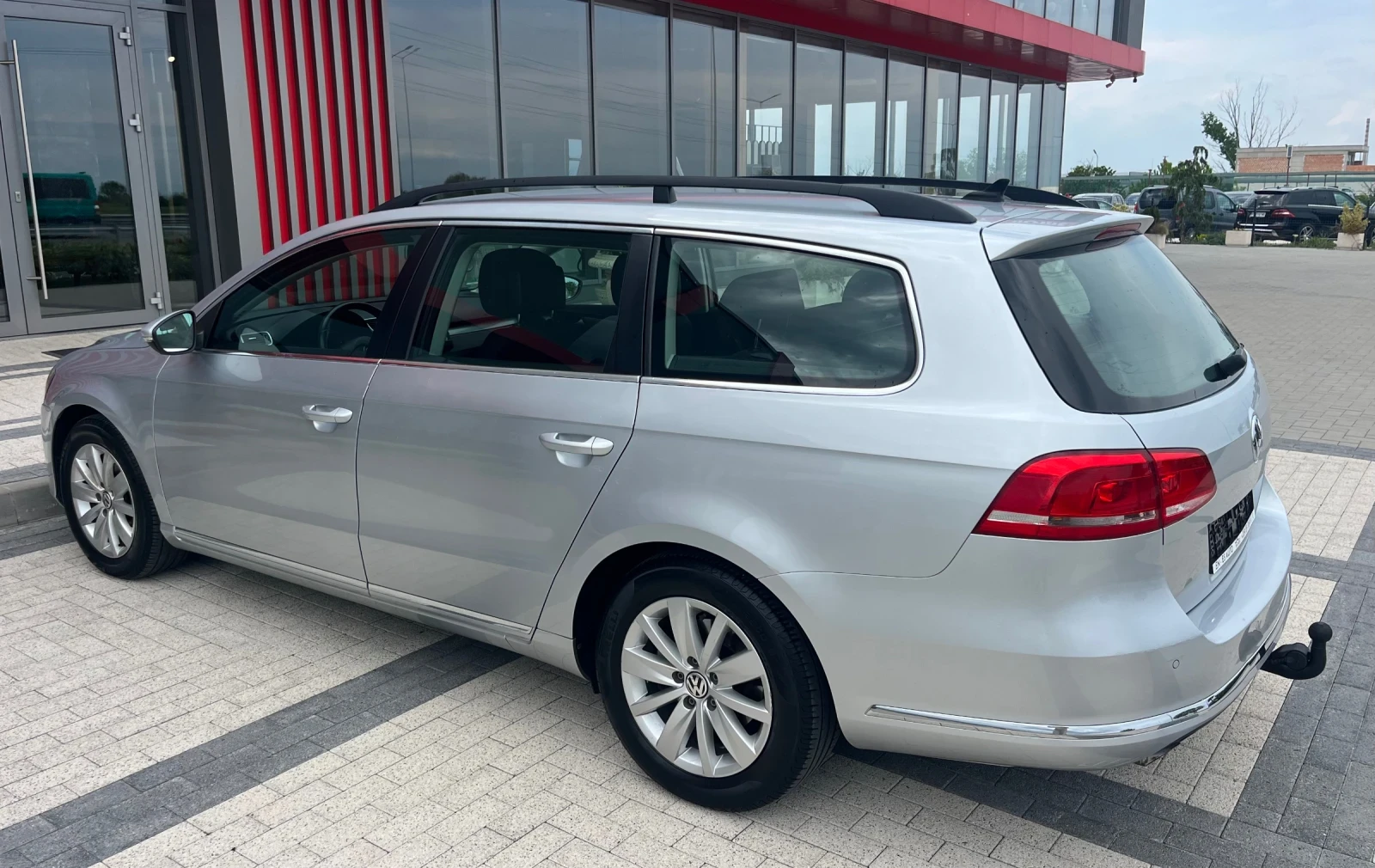 VW Passat 2.0TDI DSG, снимка 6 - Автомобили и джипове - 54374226