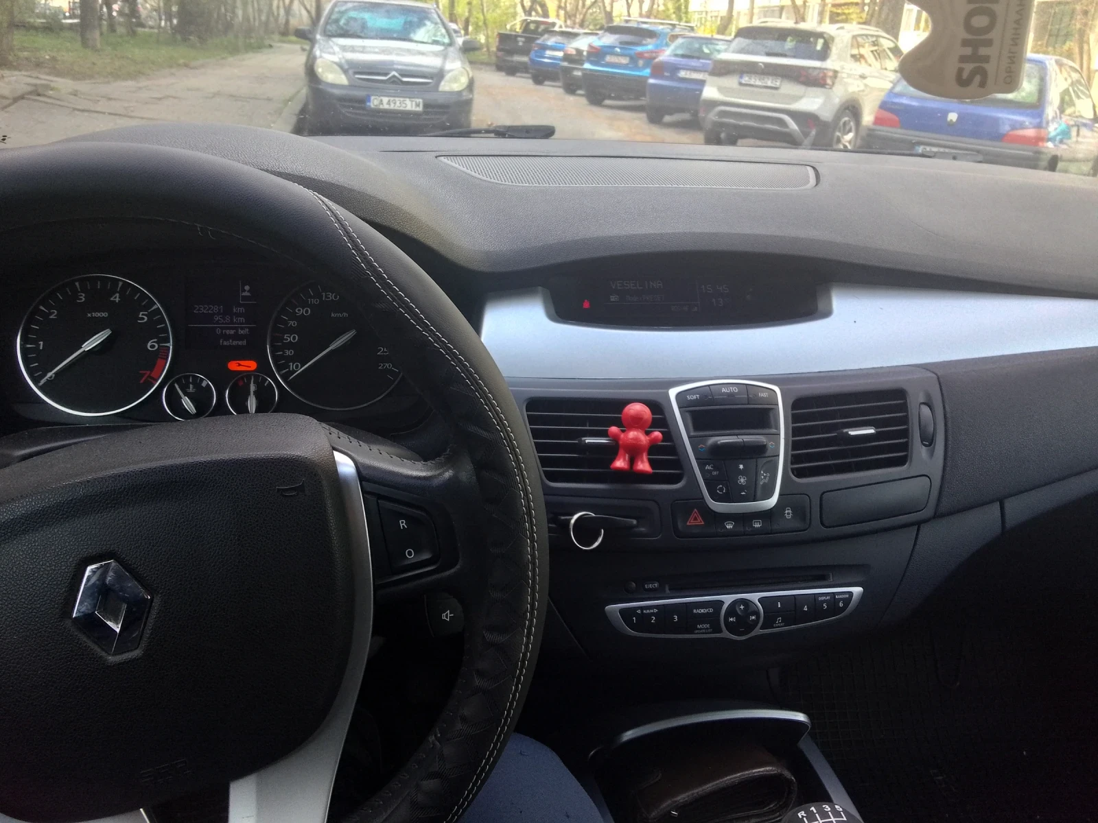 Renault Laguna 3, снимка 12 - Автомобили и джипове - 54510580