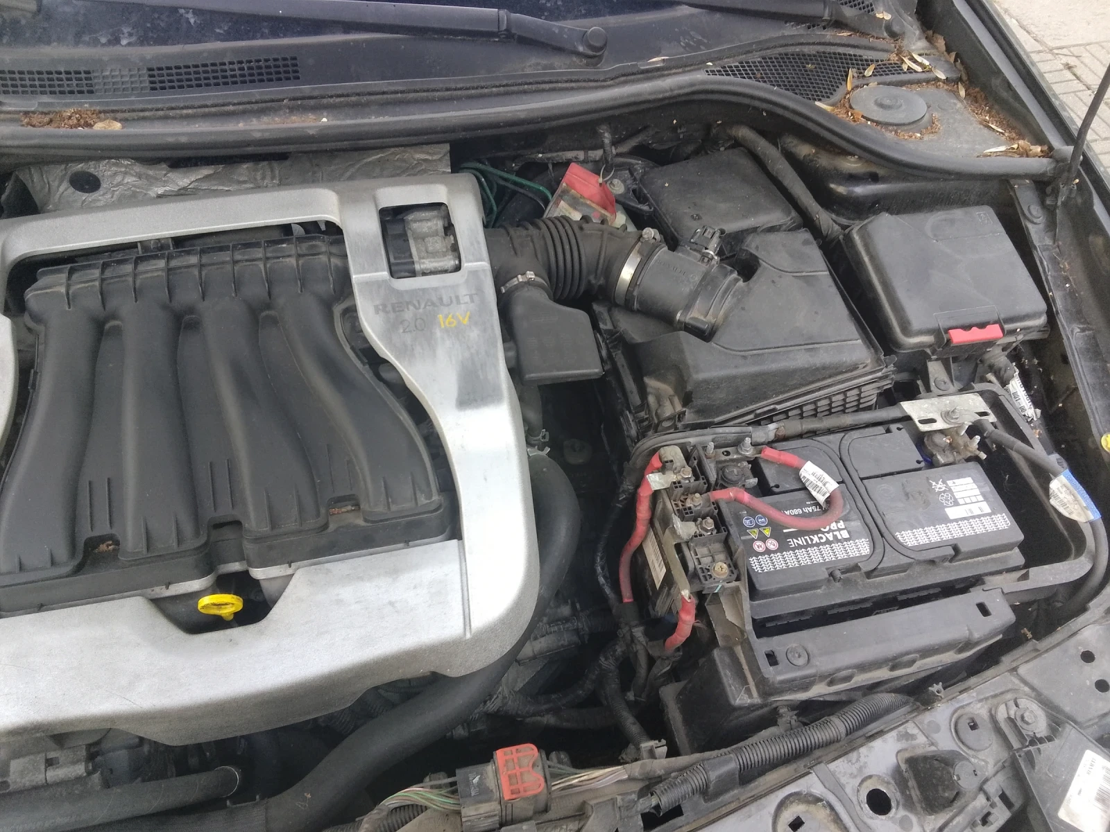 Renault Laguna 3, снимка 5 - Автомобили и джипове - 54510580