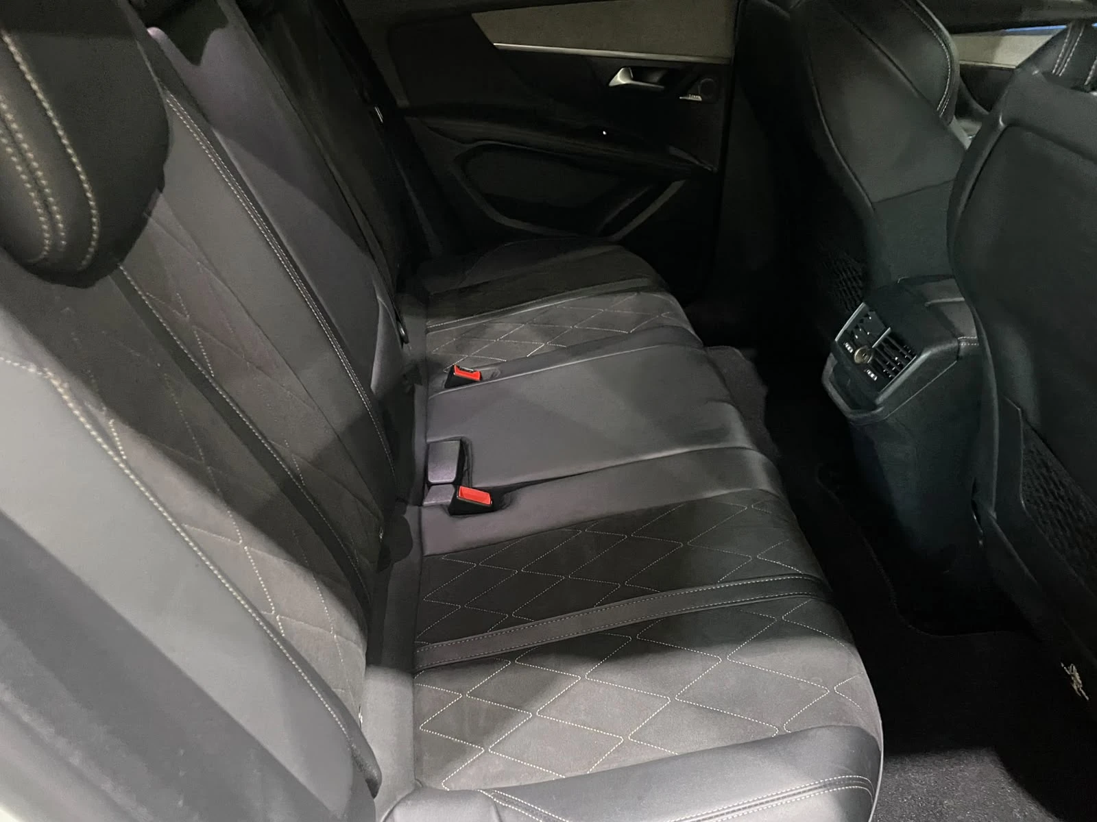Peugeot 3008 2.0 BlueHDi ! GT Line !, снимка 12 - Автомобили и джипове - 55314717