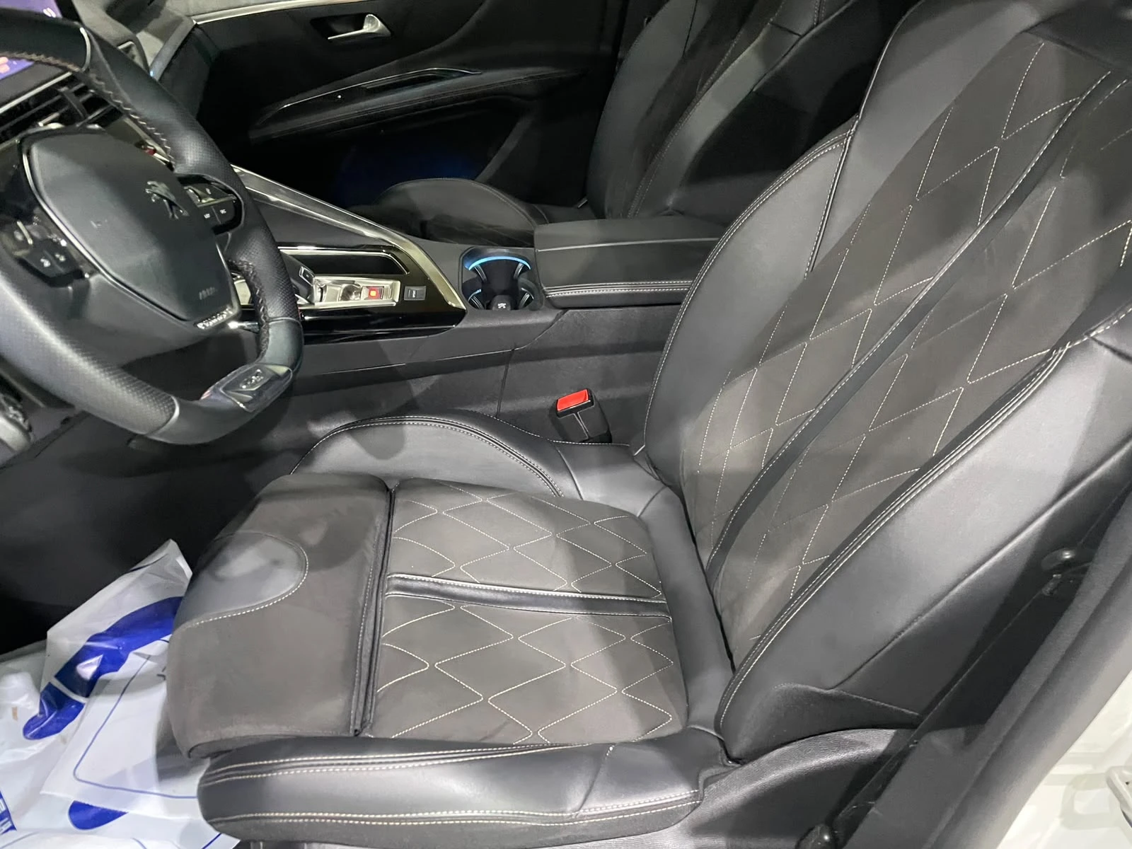 Peugeot 3008 2.0 BlueHDi ! GT Line !, снимка 7 - Автомобили и джипове - 55314717