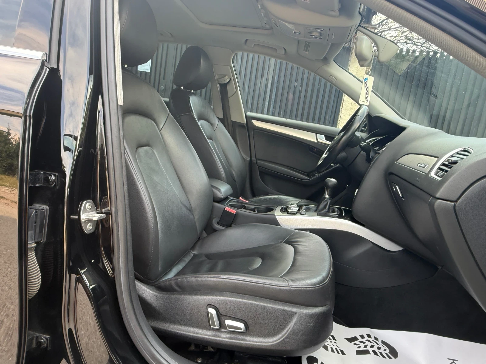 Audi A4 2.0T quattro, снимка 8 - Автомобили и джипове - 55316178