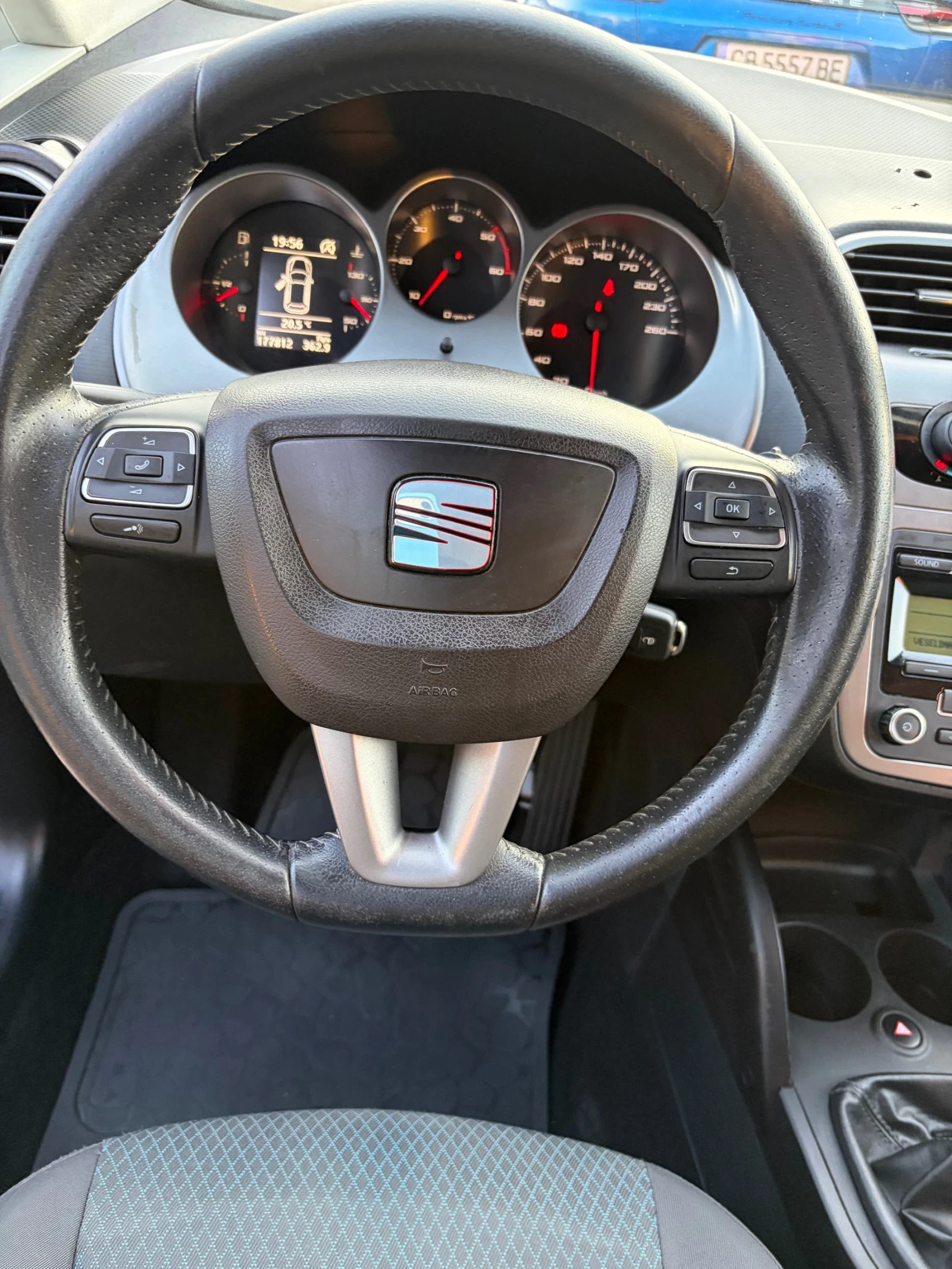 Seat Altea, снимка 11 - Автомобили и джипове - 55669647