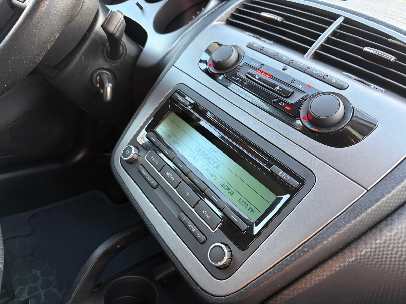 Seat Altea, снимка 16 - Автомобили и джипове - 55669647