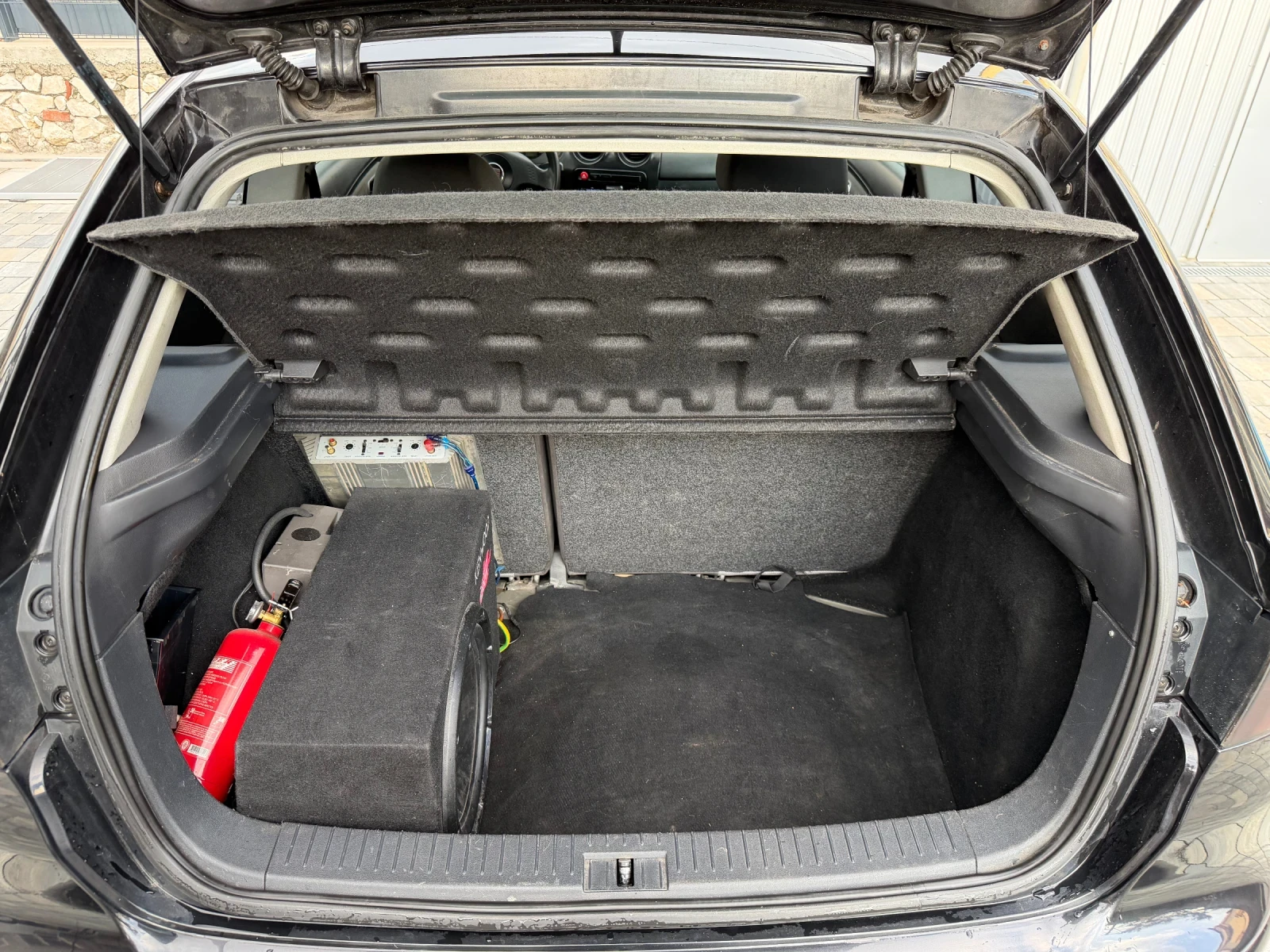 Seat Ibiza 1.9 200 ks , снимка 12 - Автомобили и джипове - 55780574