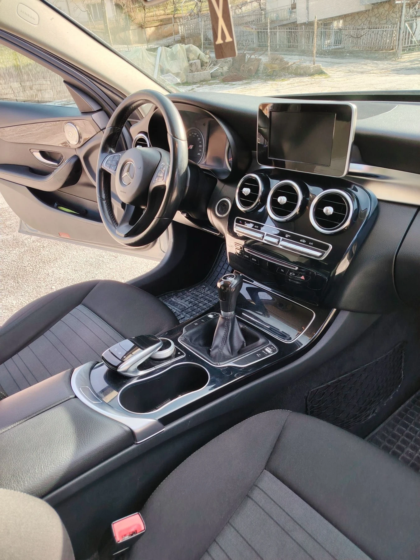 Mercedes-Benz C 180, снимка 12 - Автомобили и джипове - 55874453