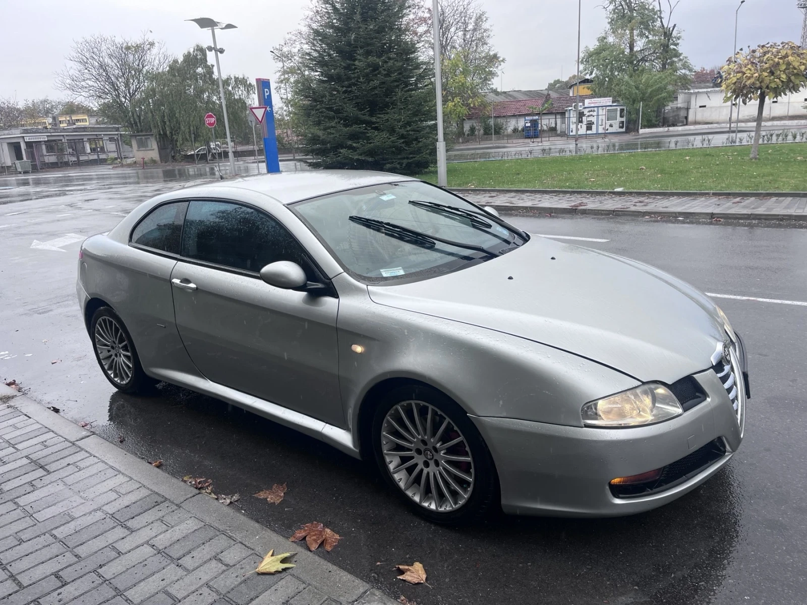 Alfa Romeo Gt, снимка 2 - Автомобили и джипове - 56075799