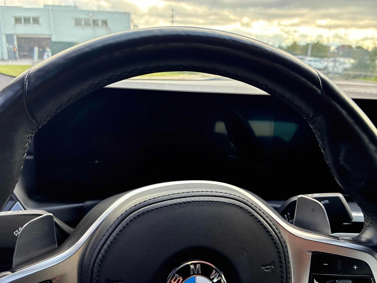 BMW 330 * 330i xDrive * CARFAX * , снимка 8 - Автомобили и джипове - 56105911