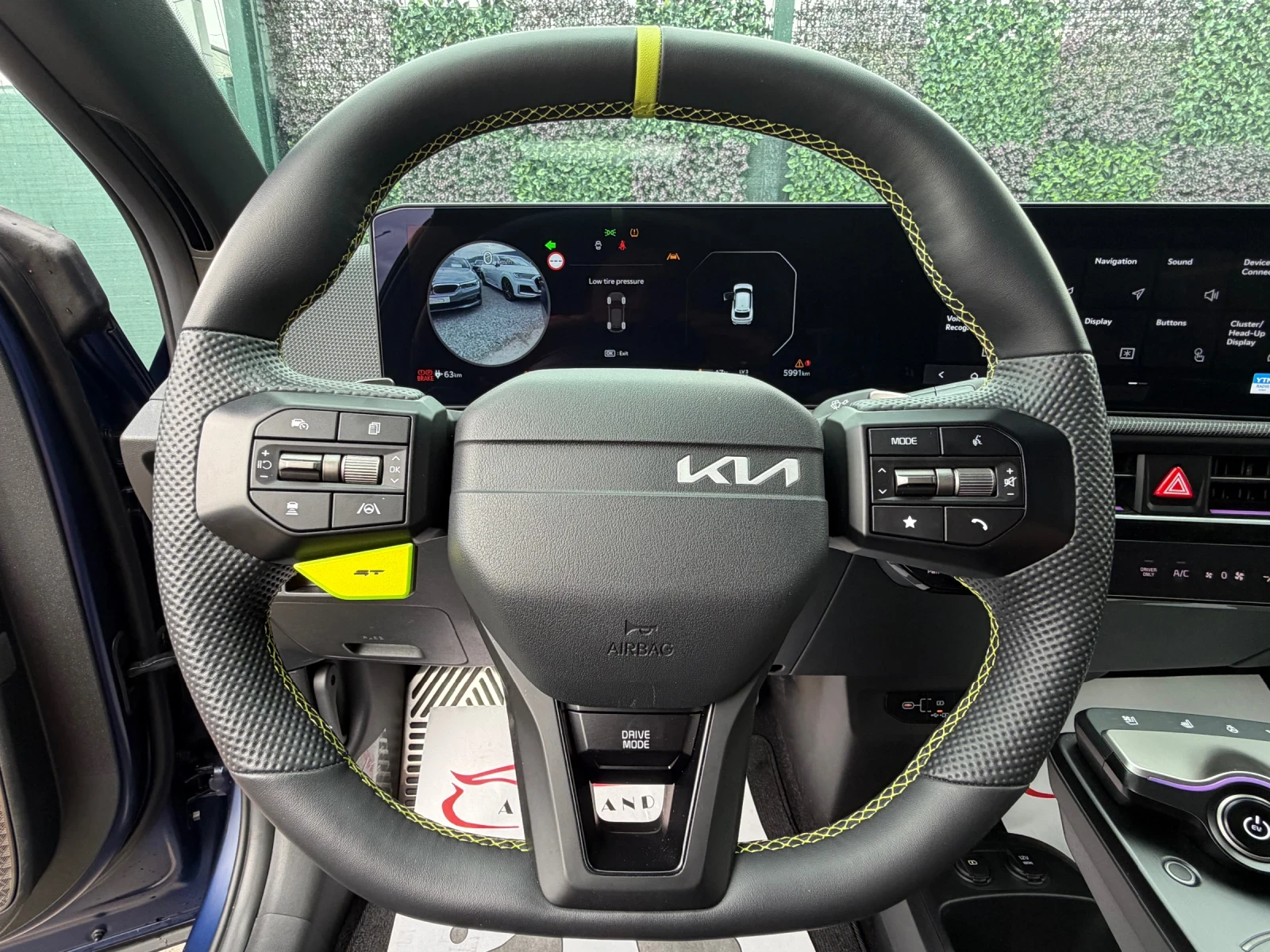 Kia EV6 GT/4x4/LED/KEYLESS/NAVI/FACELIFT/СОБСТВЕН ЛИЗИНГ, снимка 10 - Автомобили и джипове - 56112775