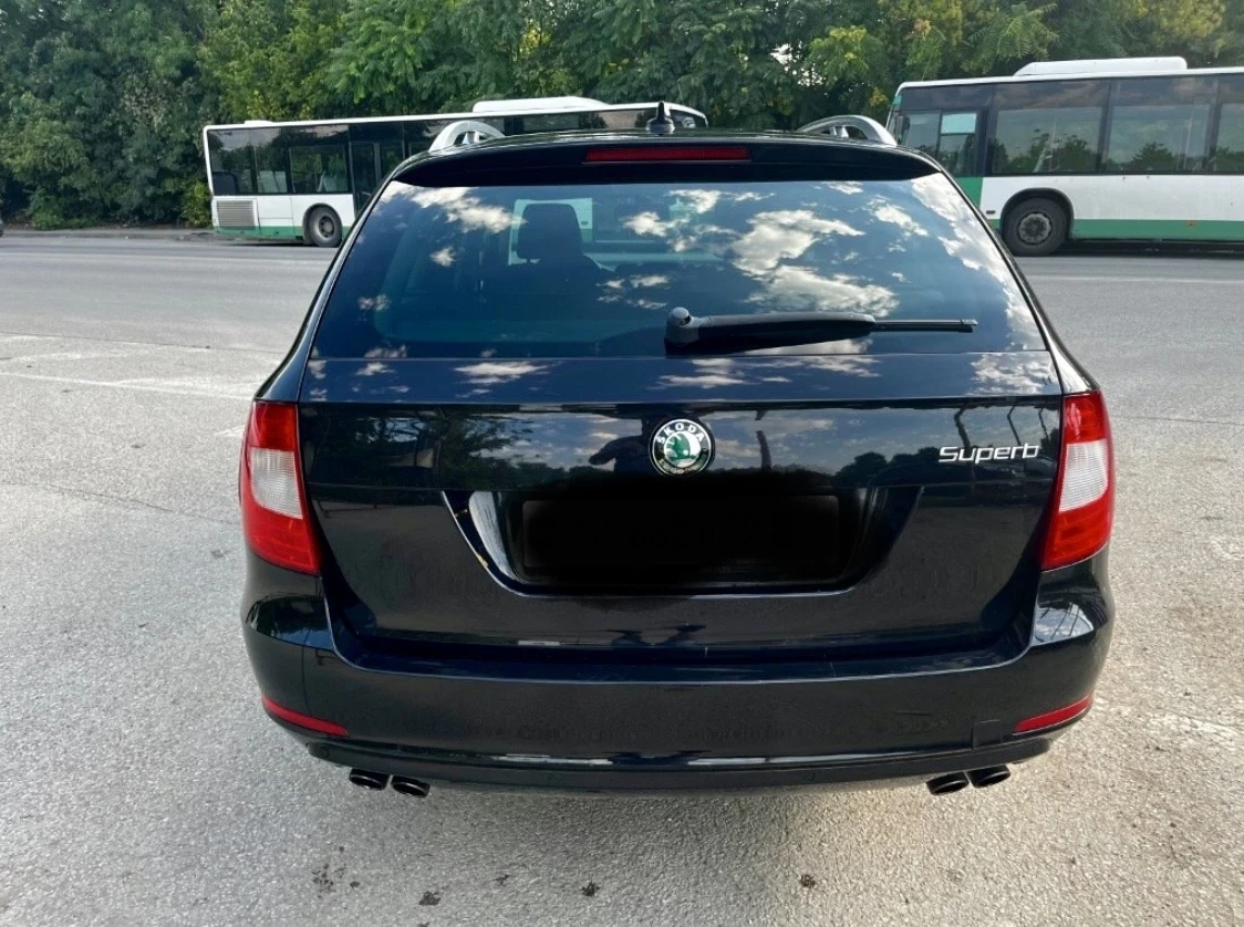 Skoda Superb, снимка 2 - Автомобили и джипове - 56319373