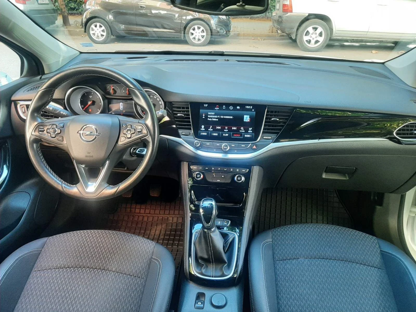 Opel Astra K 1.6 CDTI, снимка 11 - Автомобили и джипове - 56364733