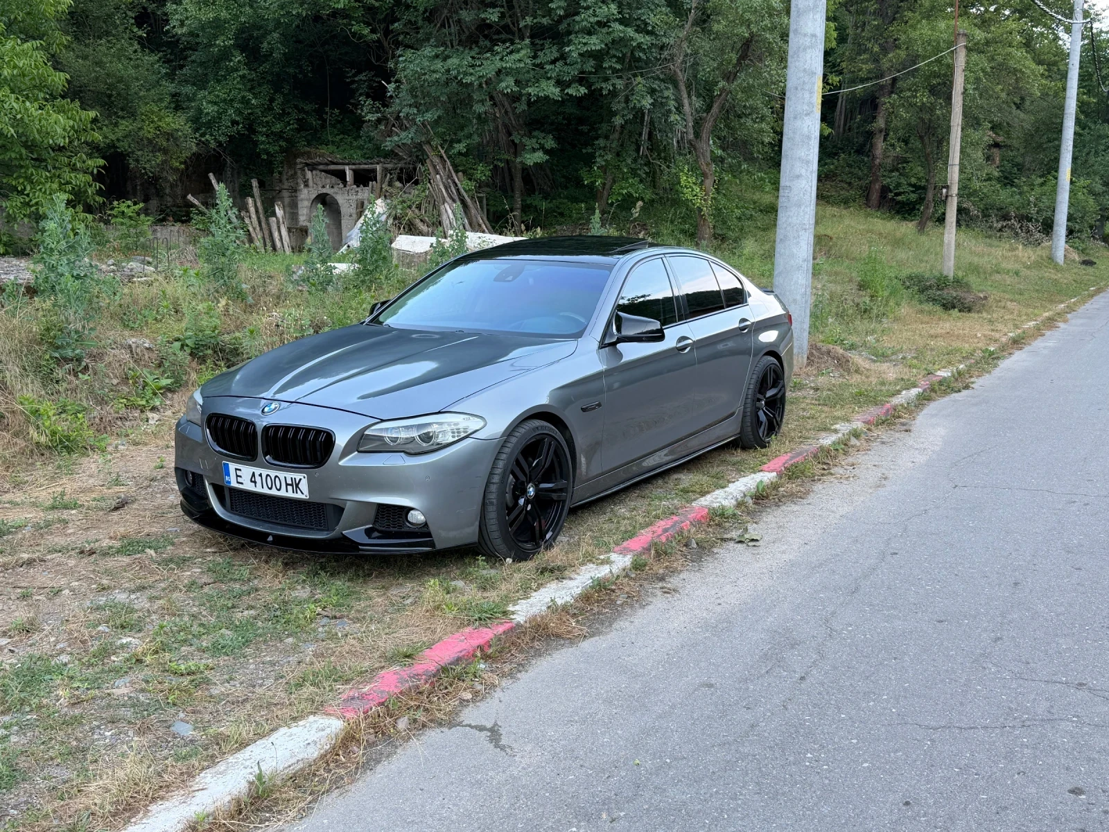 BMW 530 На Задно