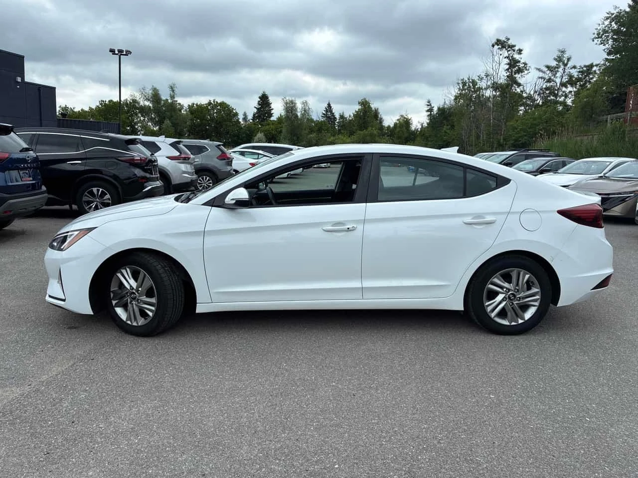 Hyundai Elantra * Preferred w/Sun & Safety Package IVT * CARFAX *  | Mobile.bg � ����������� 2