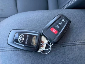 Toyota Rav4 * Hybrid Limited * CARFAX *  | Auto.bg — изображение 13