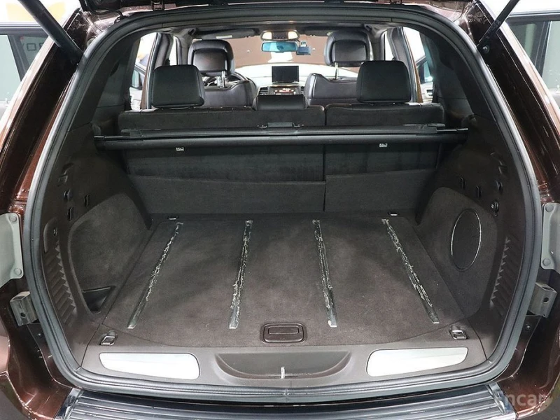 Jeep Grand cherokee, снимка 5 - Автомобили и джипове - 52819459