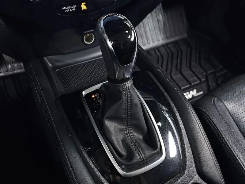 Nissan X-trail, снимка 9 - Автомобили и джипове - 56690338