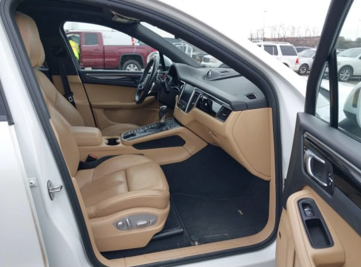 Porsche Macan SPORT BOSE* ПОДГРЕВ* ОБДУХВАНЕ* KEYLESS* LED - изображение 7