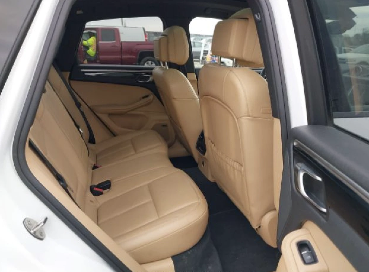 Porsche Macan SPORT BOSE* ПОДГРЕВ* ОБДУХВАНЕ* KEYLESS* LED - изображение 8