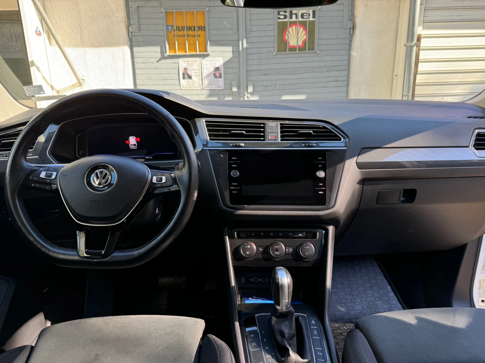 VW Tiguan High Line - изображение 9