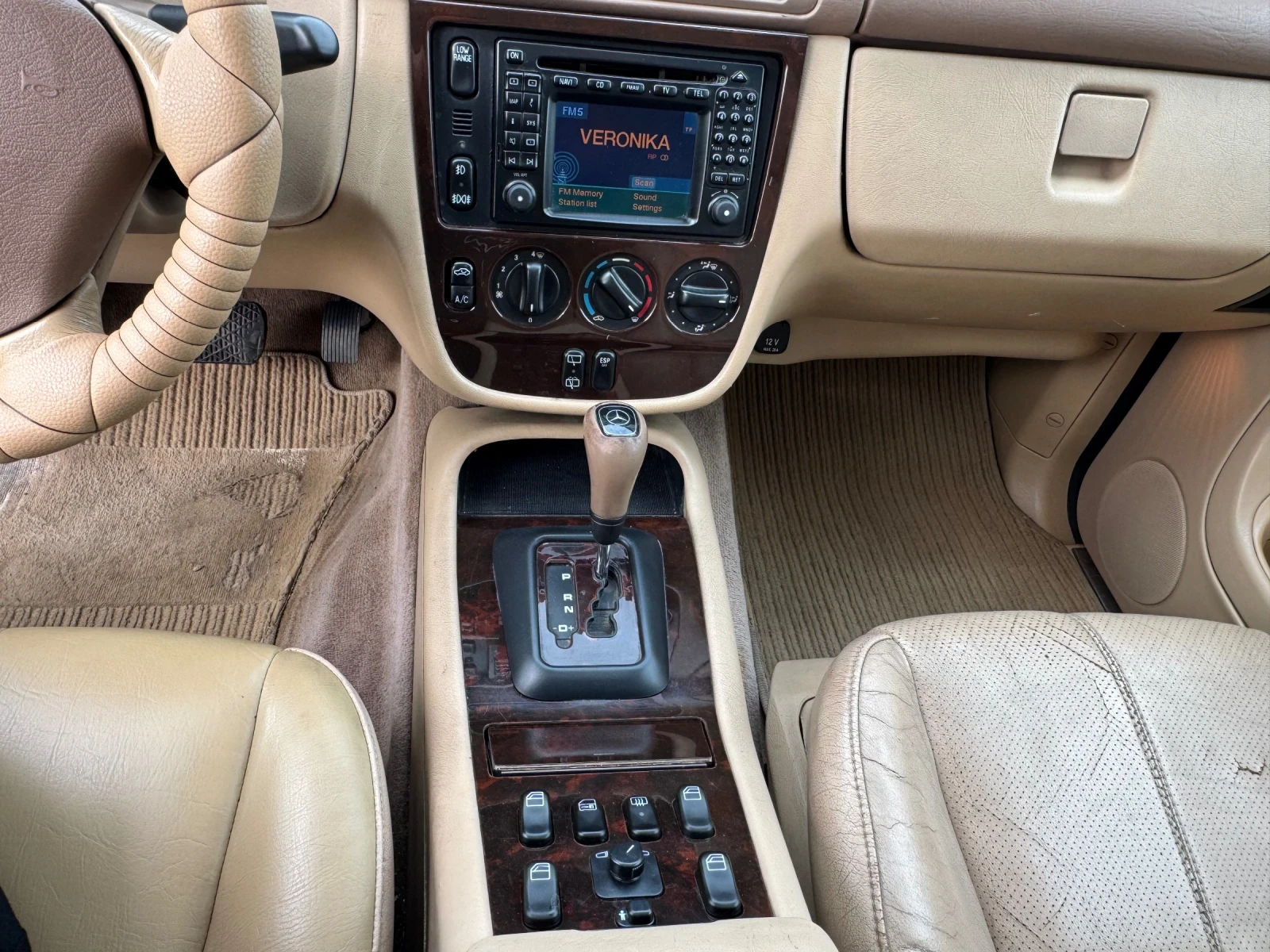 Mercedes-Benz ML 320 ГАЗ-ИНЖ!, снимка 7 - Автомобили и джипове - 53990956