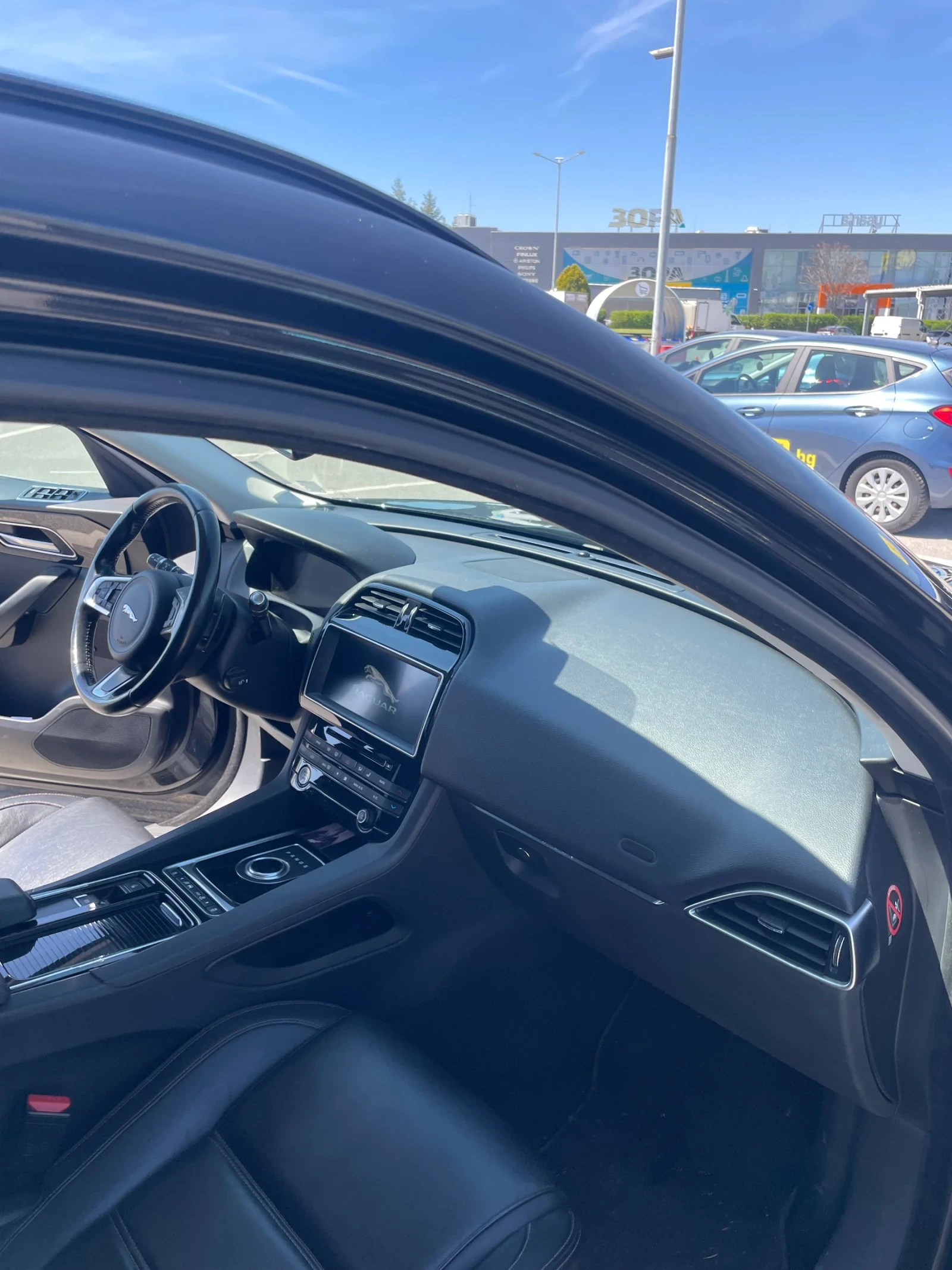 Jaguar F-PACE PORTFOLIO , снимка 12 - Автомобили и джипове - 54330821