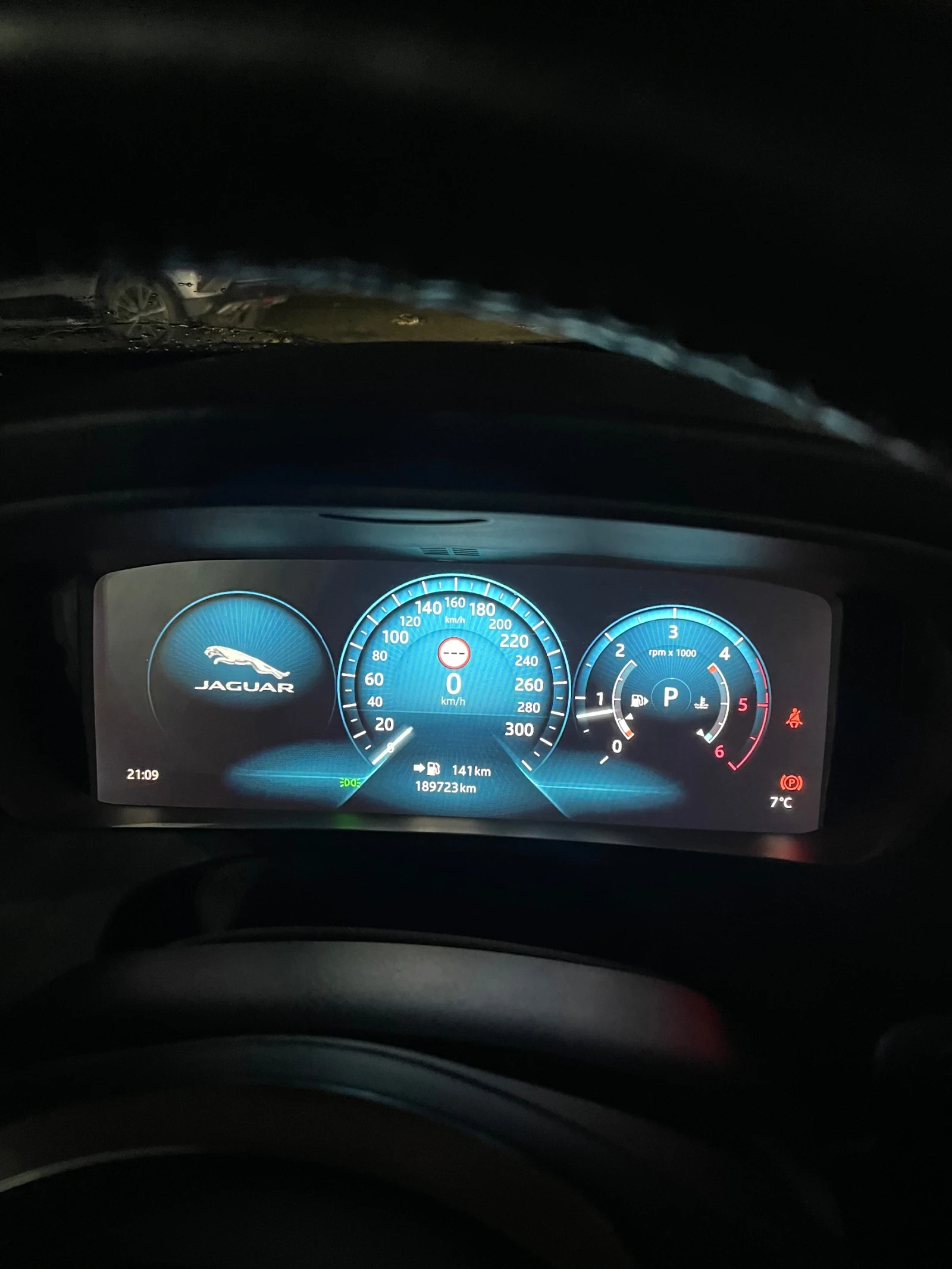 Jaguar F-PACE PORTFOLIO , снимка 14 - Автомобили и джипове - 54330821