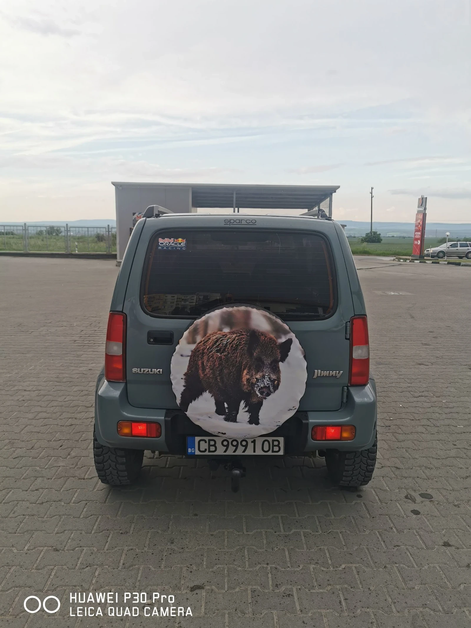 Suzuki Jimny 1.3 бензин газ, снимка 5 - Автомобили и джипове - 54511504