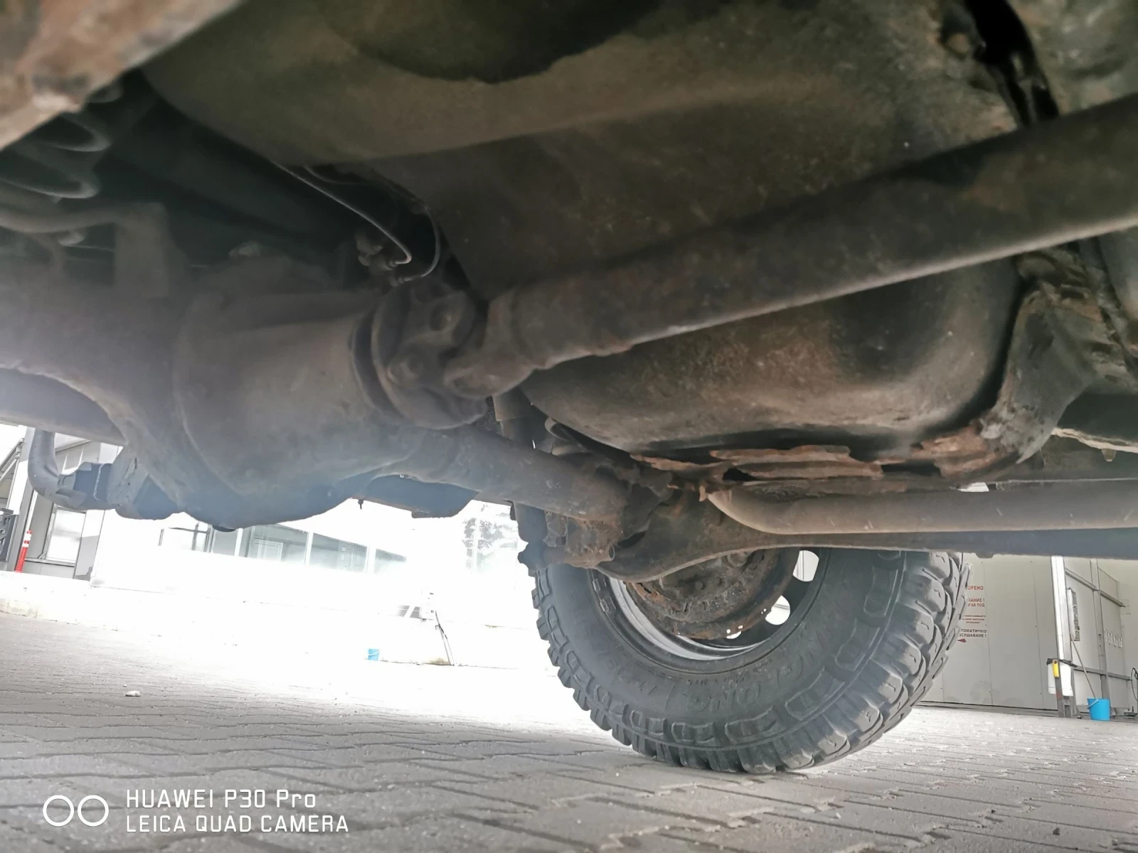 Suzuki Jimny 1.3 бензин газ, снимка 14 - Автомобили и джипове - 54511504