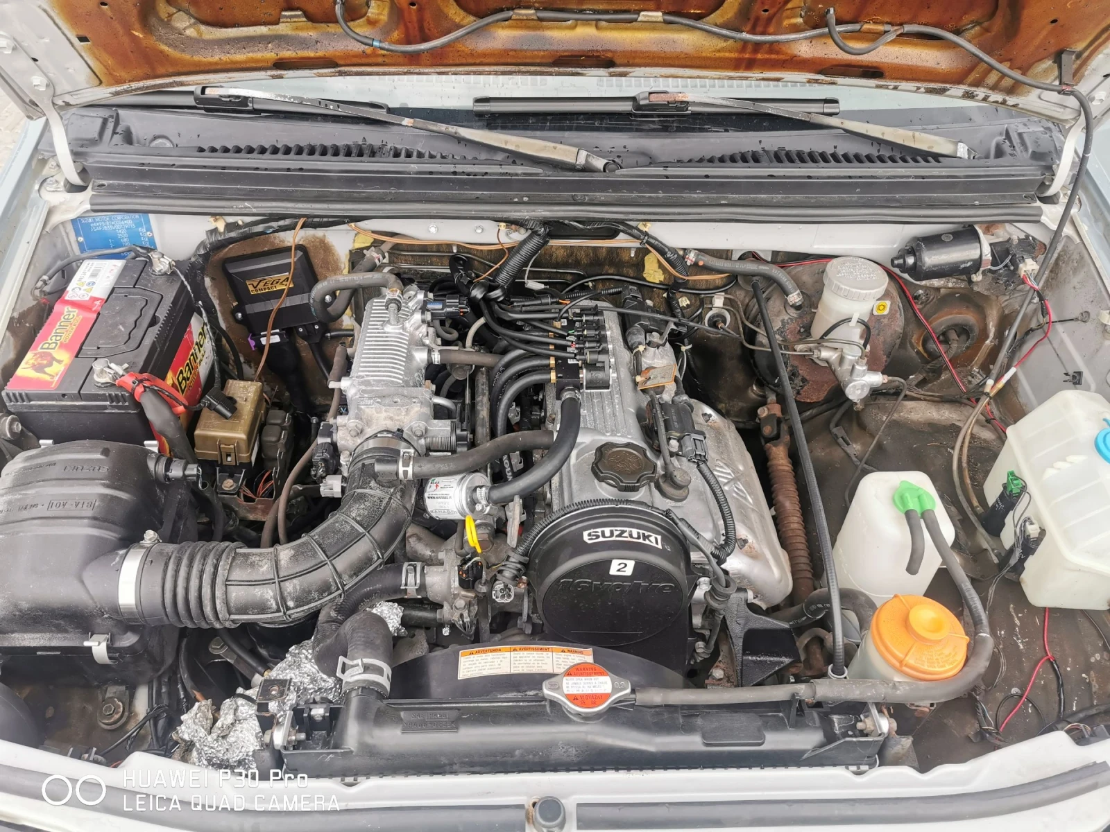 Suzuki Jimny 1.3 бензин газ, снимка 10 - Автомобили и джипове - 54511504