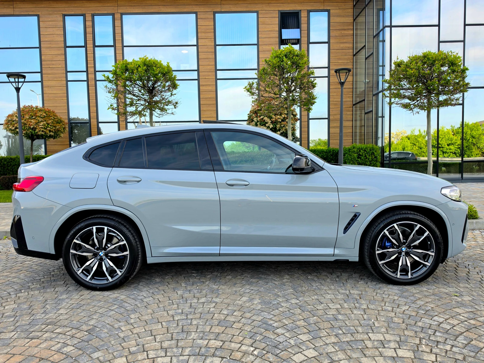 BMW X4 FACE* NARDO* 40D M-SPORT PAKET* SHADOW* 360* LASER, снимка 4 - Автомобили и джипове - 54561634