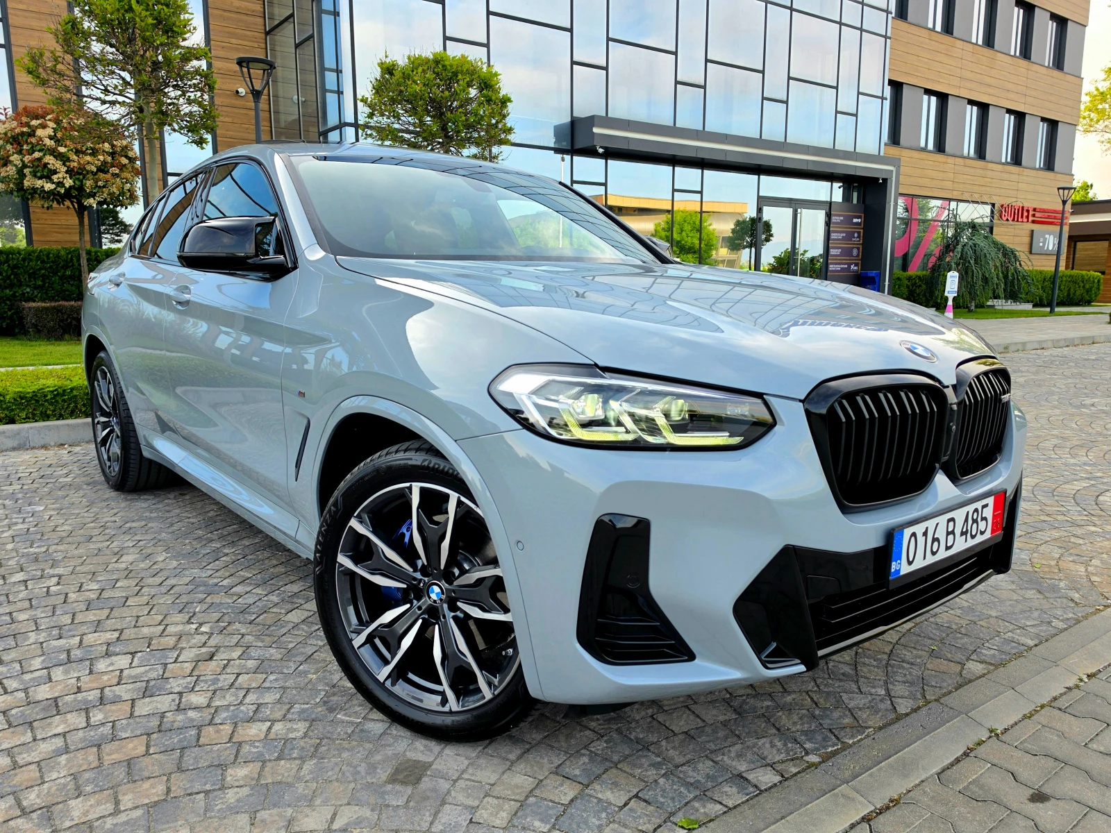 BMW X4 FACE* NARDO* 40D M-SPORT PAKET* SHADOW* 360* LASER, снимка 3 - Автомобили и джипове - 54561634