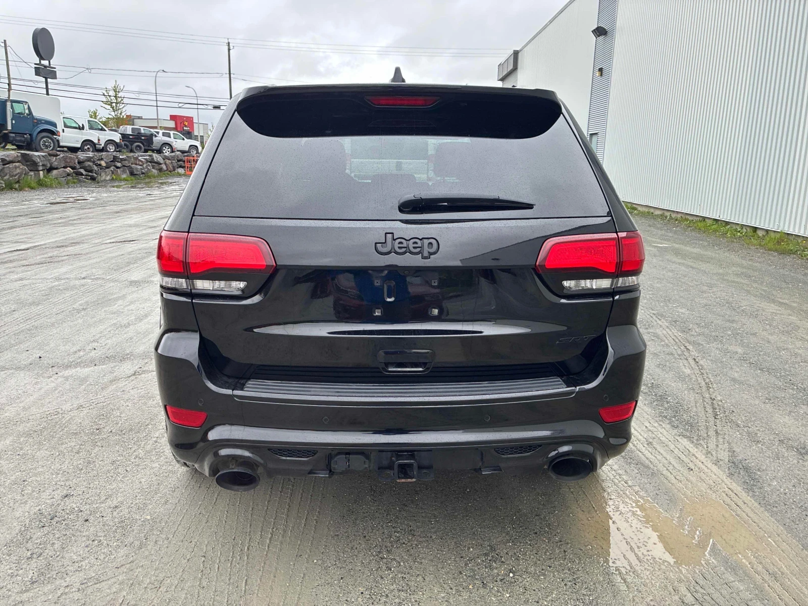 Jeep Grand cherokee SRT 6.4 * CARFAX * ДИСТРОНИК * ПАНОРАМА * CARFAX *, снимка 5 - Автомобили и джипове - 54702696