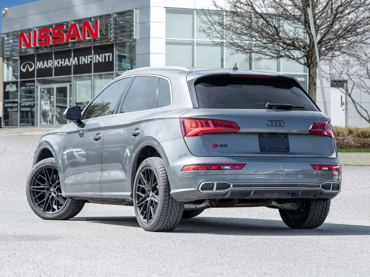 Audi SQ5 * CARFAX * ЦЕНА ДО БГ, снимка 6 - Автомобили и джипове - 54752320