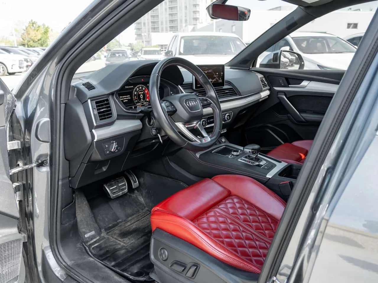 Audi SQ5 * CARFAX * ЦЕНА ДО БГ, снимка 8 - Автомобили и джипове - 54752320
