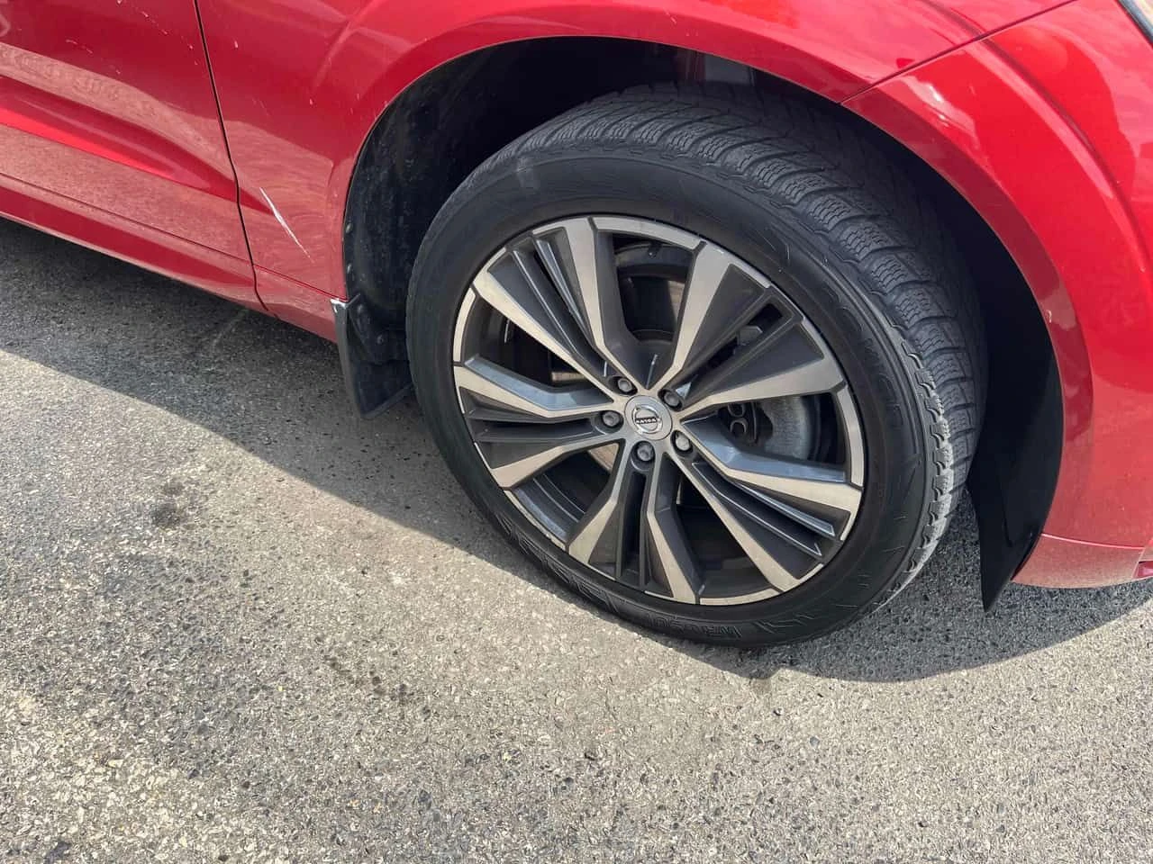 Volvo XC60 * Momentum * ПОДГРЕВИ * ПАНО * KEYLESS * CARFAX, снимка 7 - Автомобили и джипове - 54818414